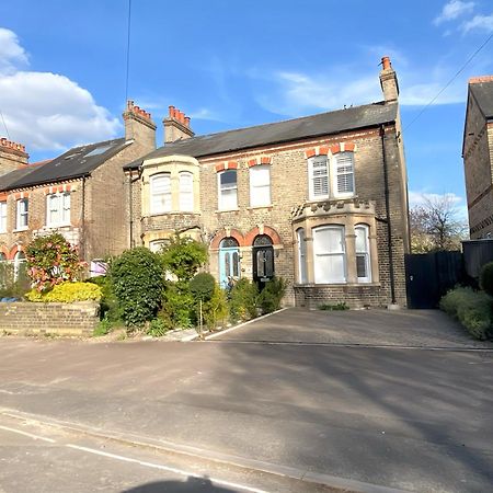 Cambridge Stays 3Br House, Easy Walk To City Center, 2 Showers, Garden, 2 Free Parking Spaces Bagian luar foto