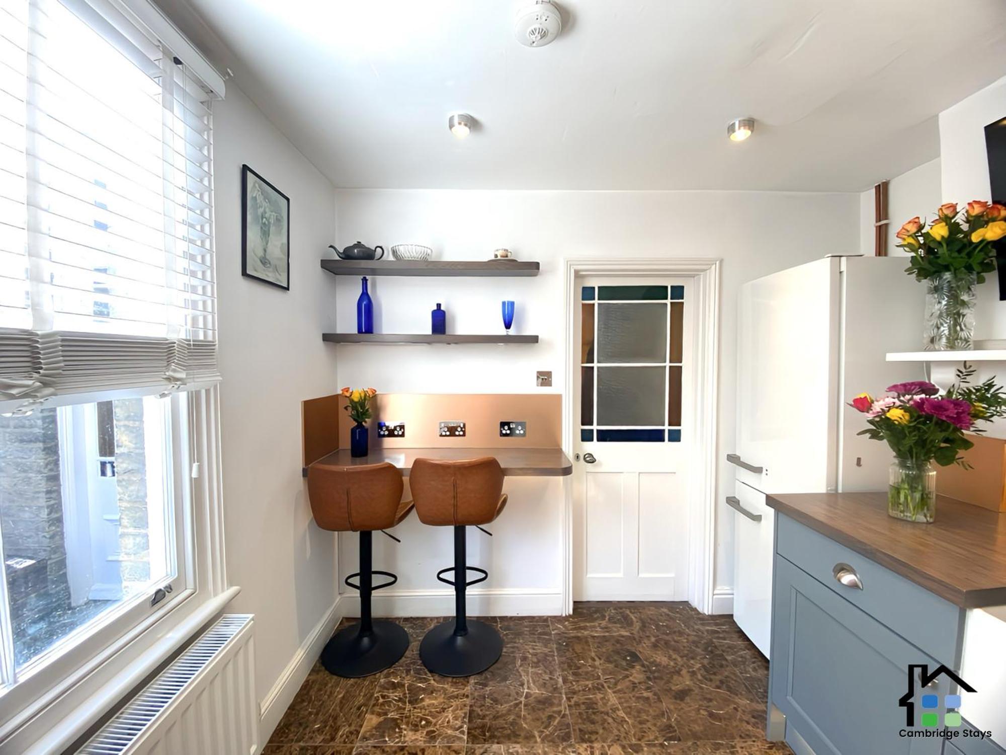 Cambridge Stays 3Br House, Easy Walk To City Center, 2 Showers, Garden, 2 Free Parking Spaces Bagian luar foto